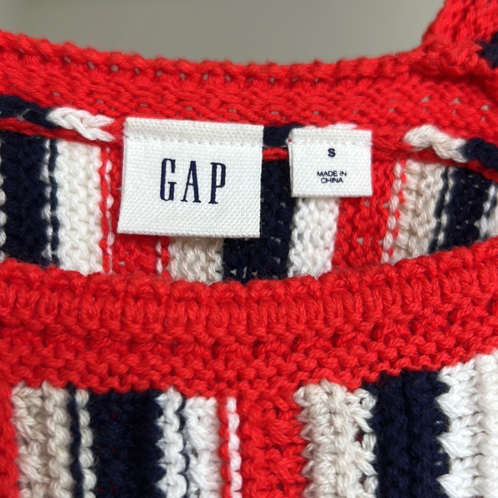 GAP Knit Crochet Striped Tank - size small - Picture 5 of 6